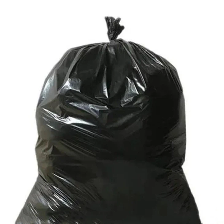 Crna prijenosna vreća za smeće